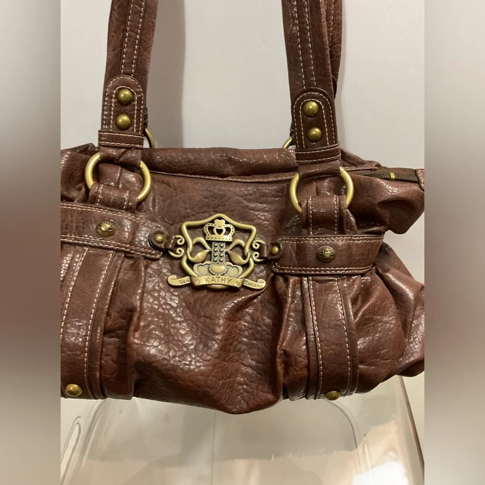 Kathy Van Zeeland Chocolate Shoulder Bag with Brass Details - Picture 2 of 11